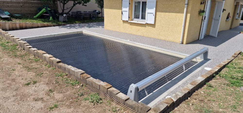 Tour de piscine