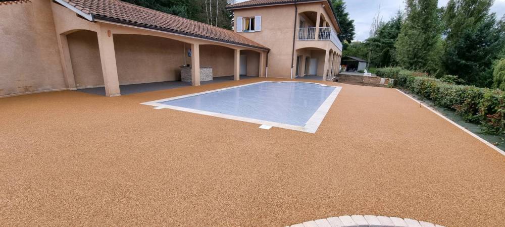 Tour de piscine