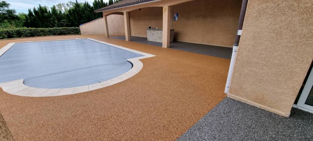 Tour de piscine