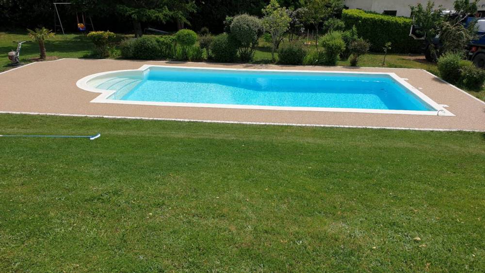 Tour de piscine